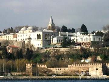 Topkapı Palace In Holiday